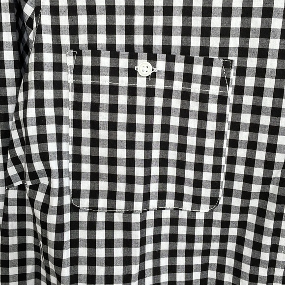 NWT- Croft & Barrow Button Down Shirt - Picture 2 of 9